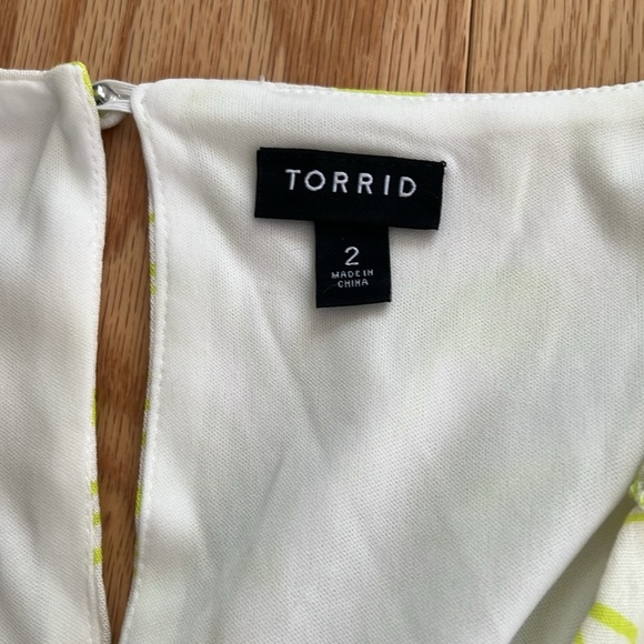 Torrid 2X neon green combo soft gauzy skater dress. - Picture 8 of 11